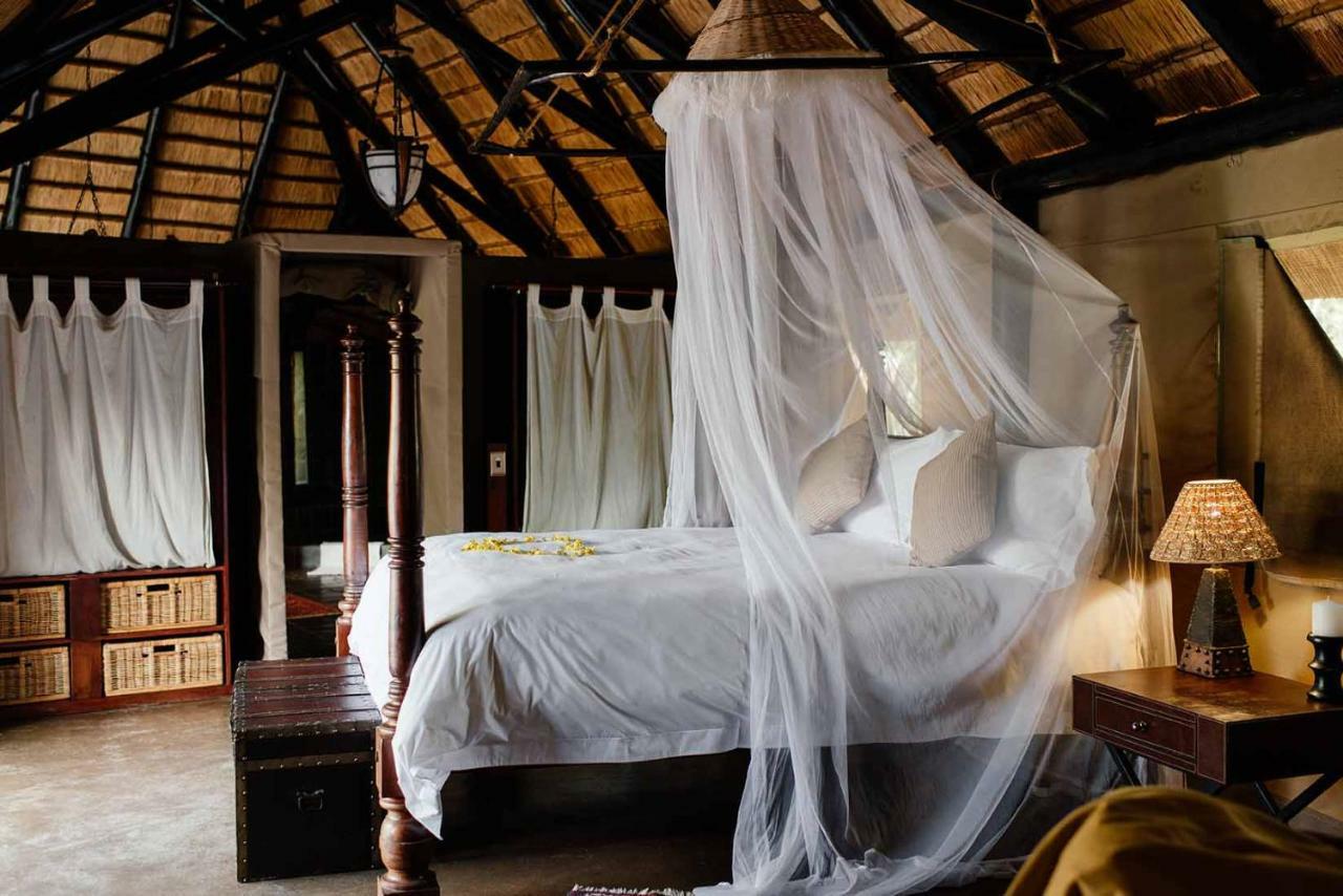 Monate Game Lodge โมดิมอเลอ ภายนอก รูปภาพ